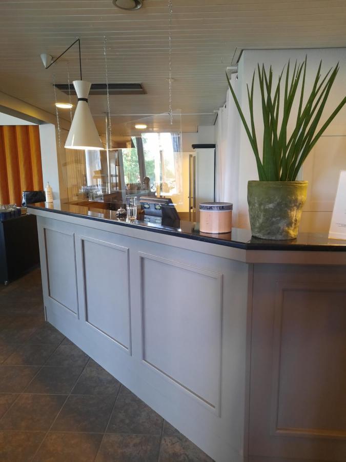 Juthbacka Hotell Uusikaarlepyy ภายนอก รูปภาพ