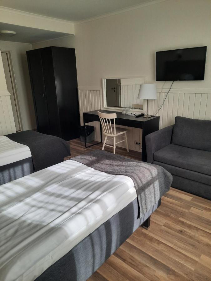 Juthbacka Hotell Uusikaarlepyy ภายนอก รูปภาพ